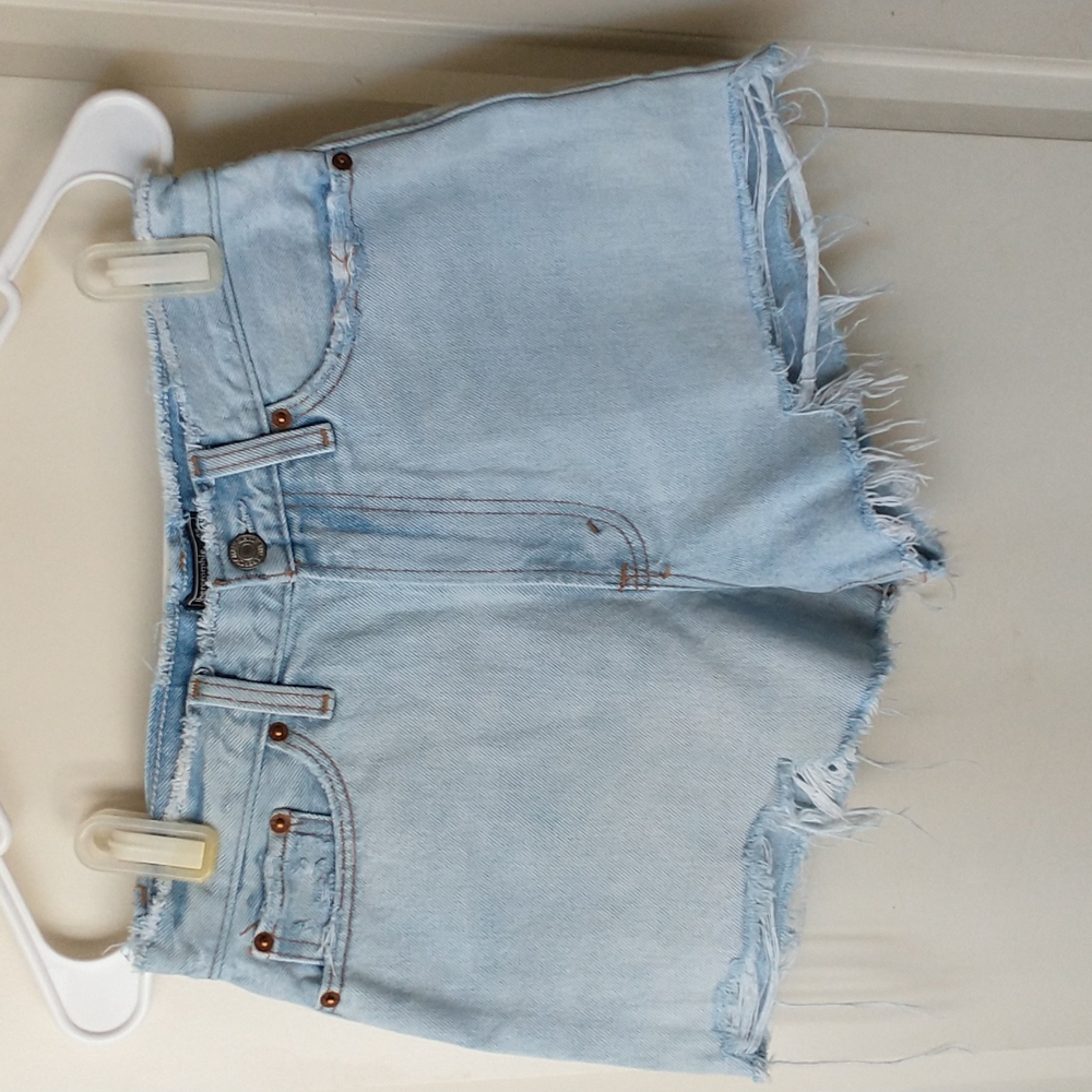 Abercrombie & Fitch Annie High Rise Cotton Jean Denim Light Wash Short 25